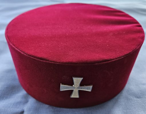 Knights Templar Maroon Cap with Badge